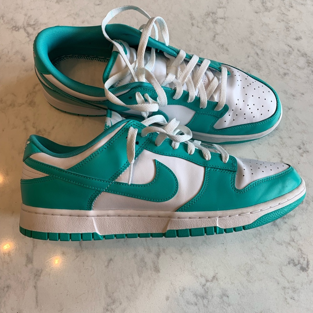 Authentic Nike Men’s Sneakers